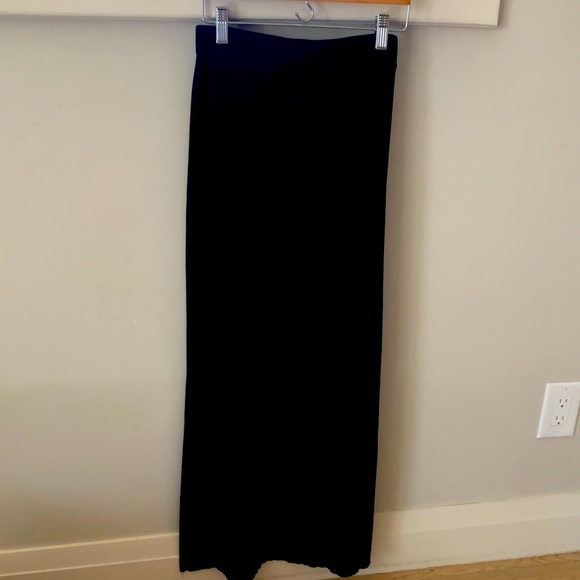 Black double side split long flowing skirt.😍 - Picture 1 of 4